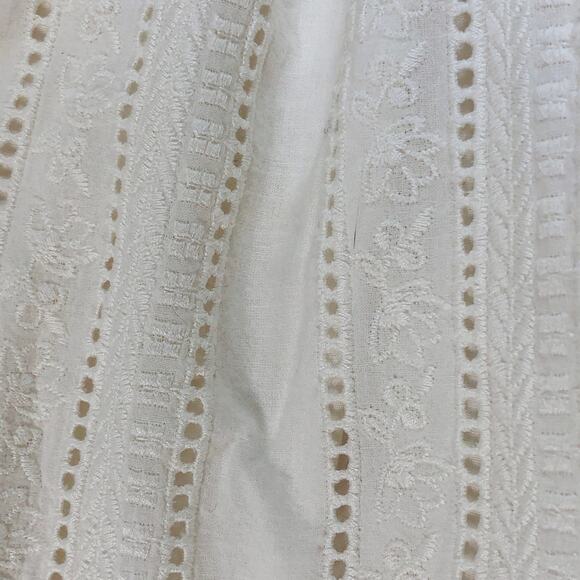 ANNIE GIRL COUTURE CREATIONS GIRLS EYELET DRESS SIZE 4/5 - Picture 3 of 3